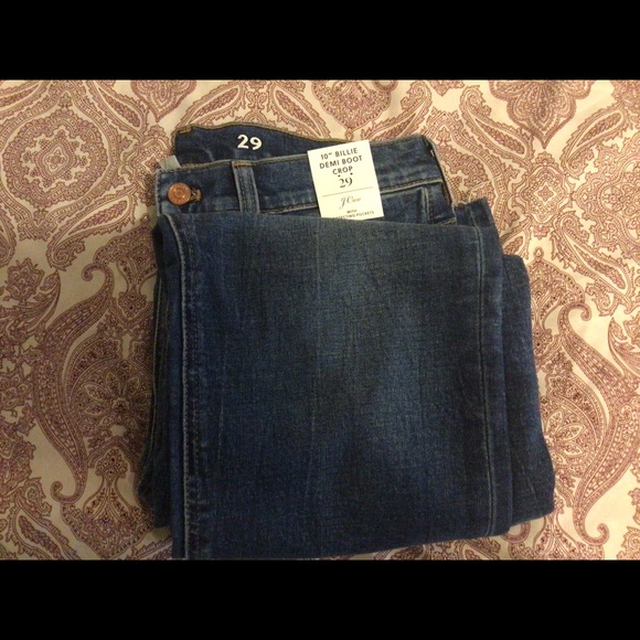 NWT J. Crew Billie Demi-Boot Crop Jean in Ocean Wash - Picture 2 of 6